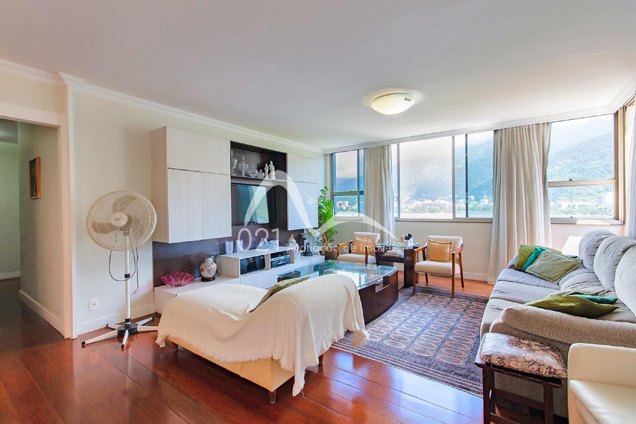 Apartamento à venda no Lagoa: 