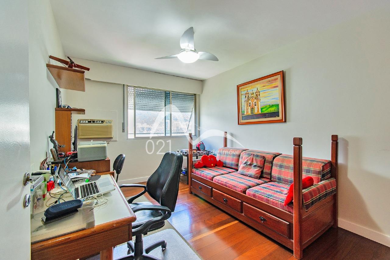 Apartamento à venda no Lagoa: 