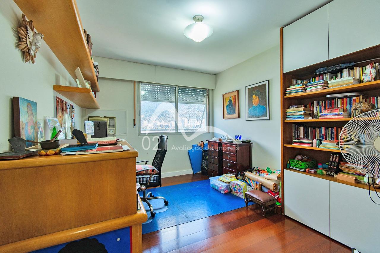 Apartamento à venda no Lagoa: 