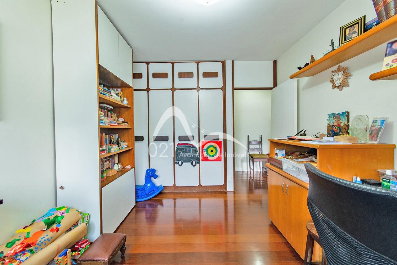 Apartamento à venda no Lagoa: 