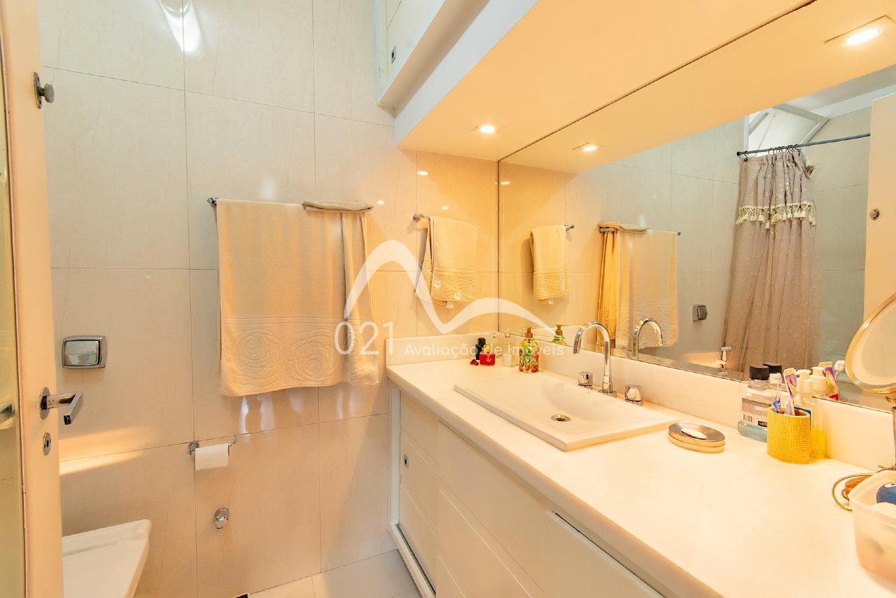 Apartamento à venda no Lagoa: 