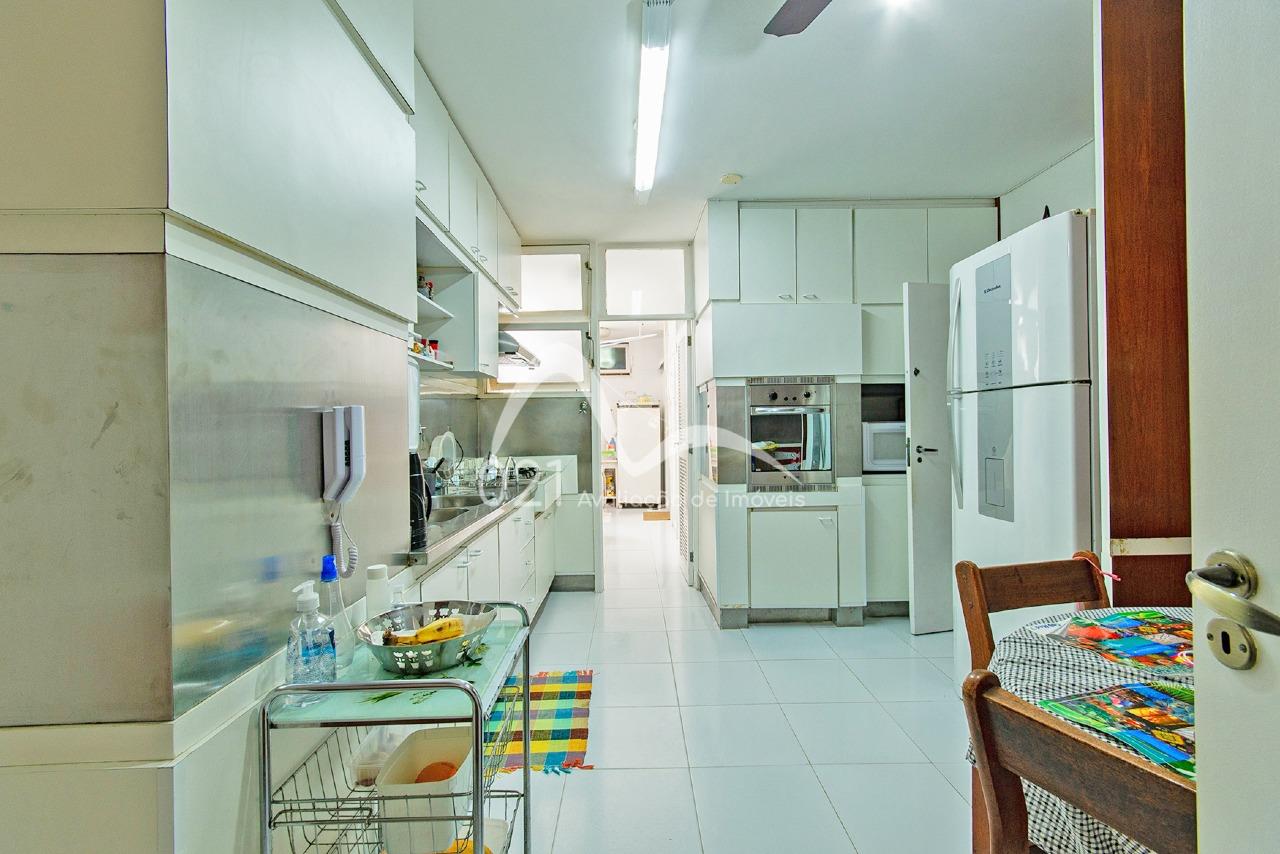 Apartamento à venda no Lagoa: 