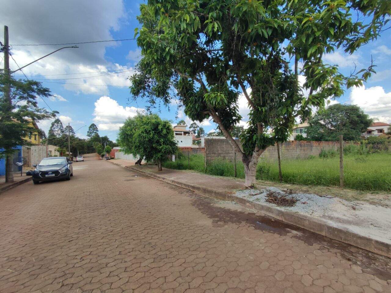 Lote à venda no Jardim Canadá: 