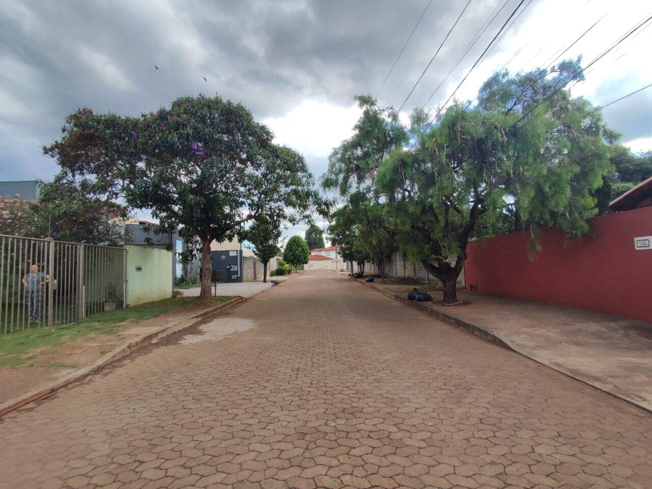 Lote à venda no Jardim Canadá: 