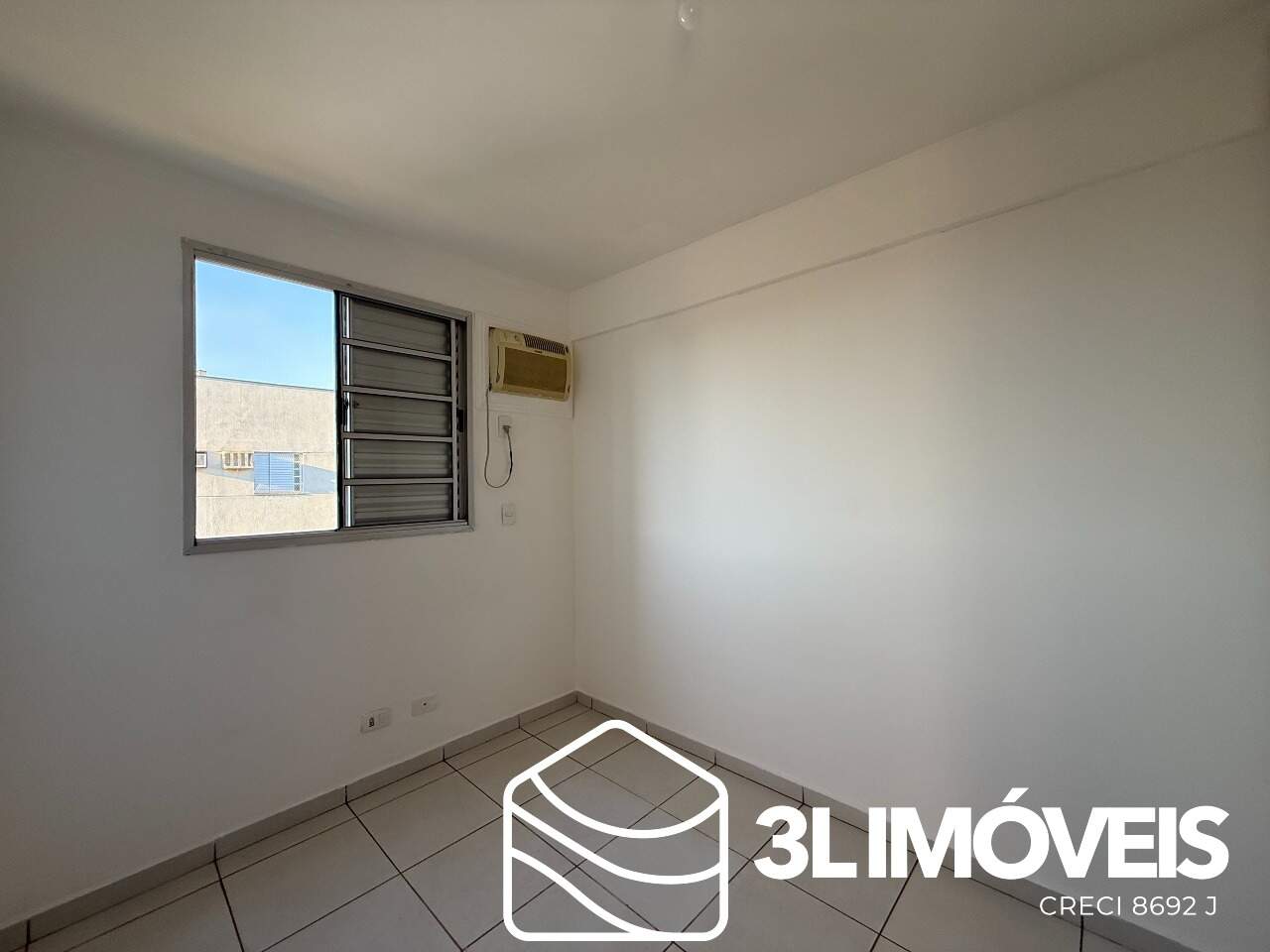 Apartamento para aluguel no Jardim Dourados: 