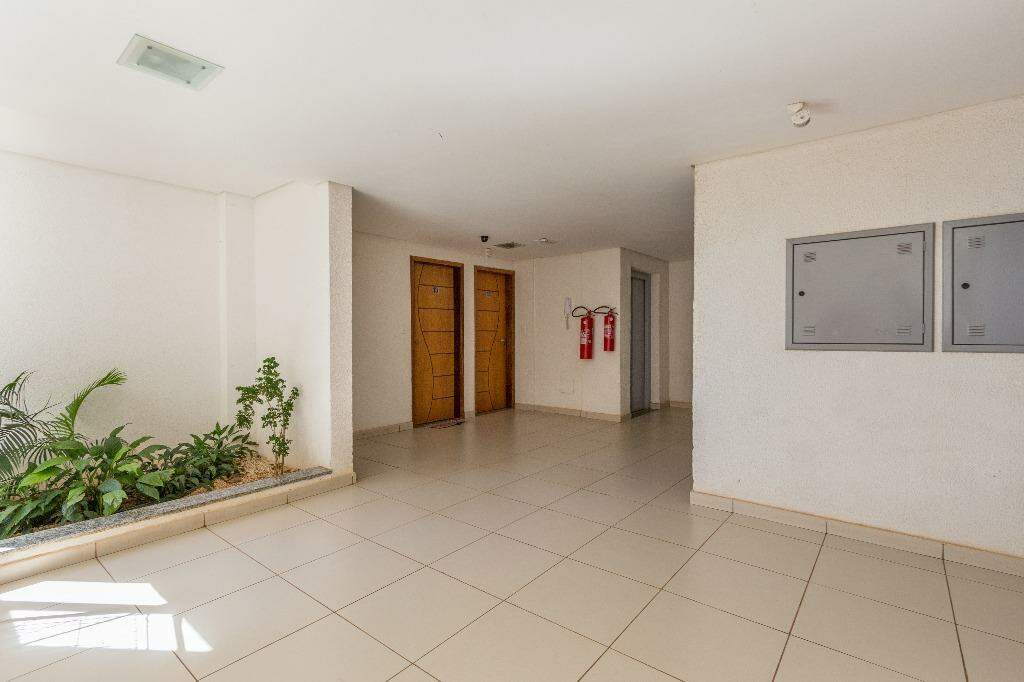 Apartamento para aluguel no Jardim Dourados: 