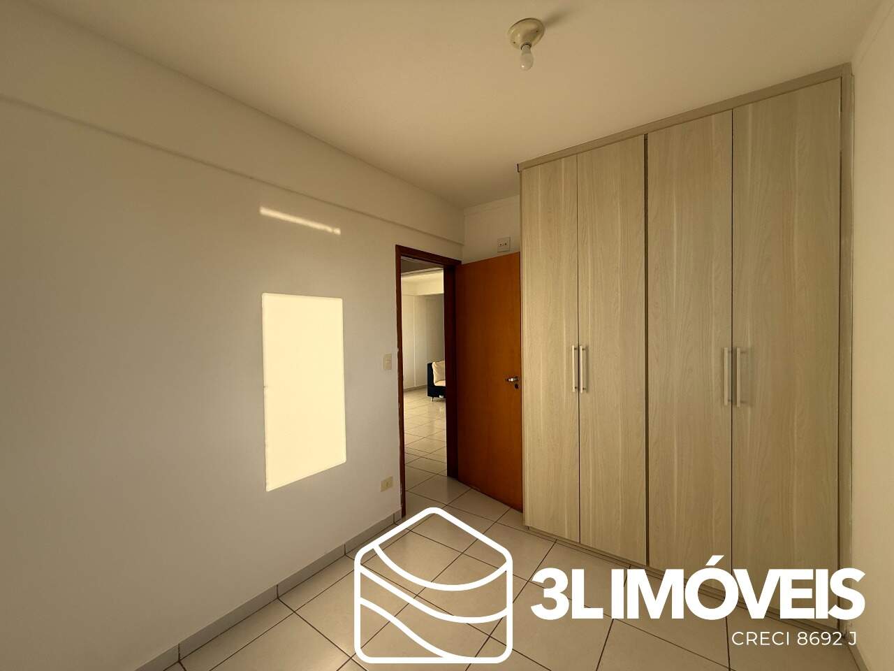 Apartamento para aluguel no Jardim Dourados: 