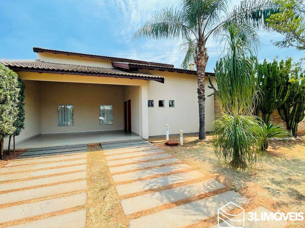 Casa em Condomínio para aluguel no Condomínio Alto dos Ipês: 