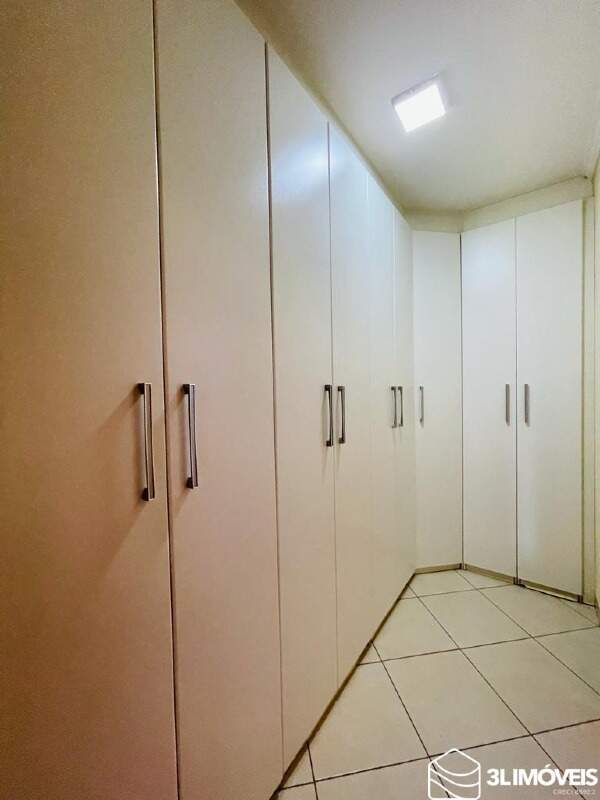 Casa em Condomínio para aluguel no Condomínio Alto dos Ipês: 