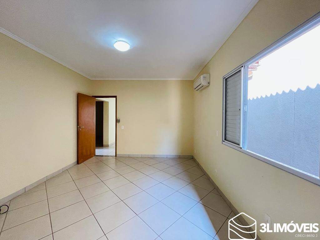 Casa em Condomínio para aluguel no Condomínio Alto dos Ipês: 
