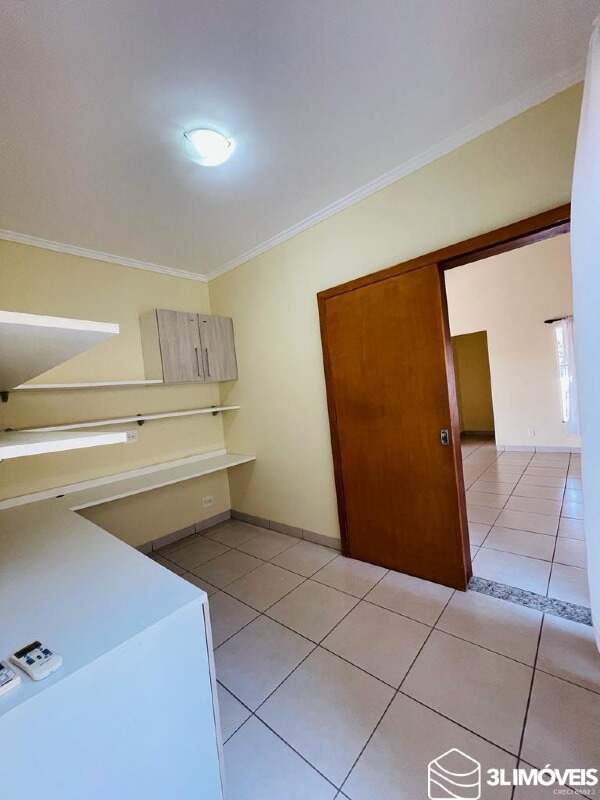 Casa em Condomínio para aluguel no Condomínio Alto dos Ipês: 