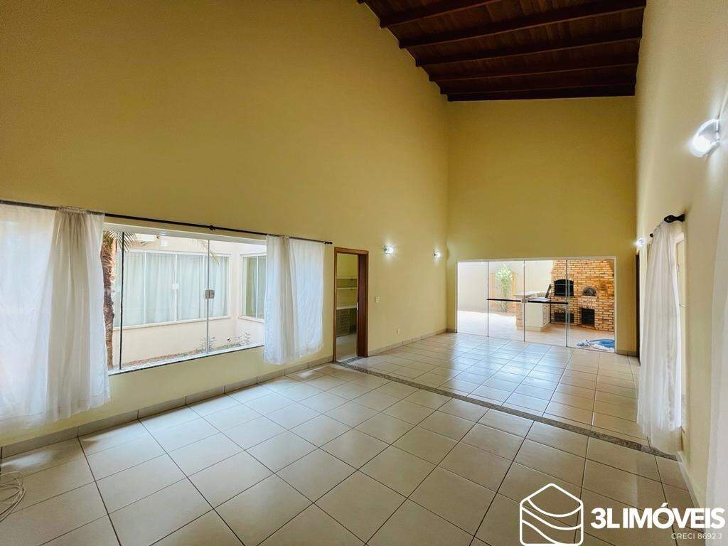 Casa em Condomínio para aluguel no Condomínio Alto dos Ipês: 