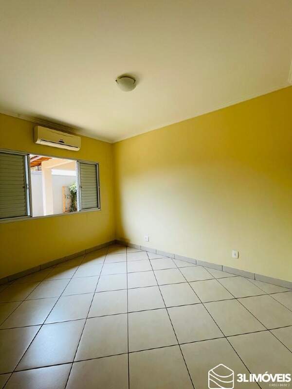 Casa em Condomínio para aluguel no Condomínio Alto dos Ipês: 
