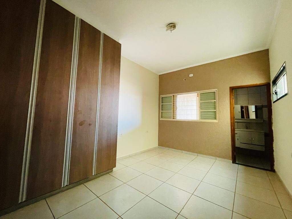 Casa à venda no Jardim Eunice: Suite