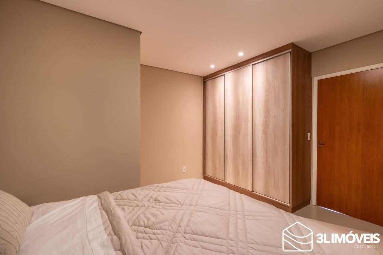 Apartamento à venda no Colinos: 