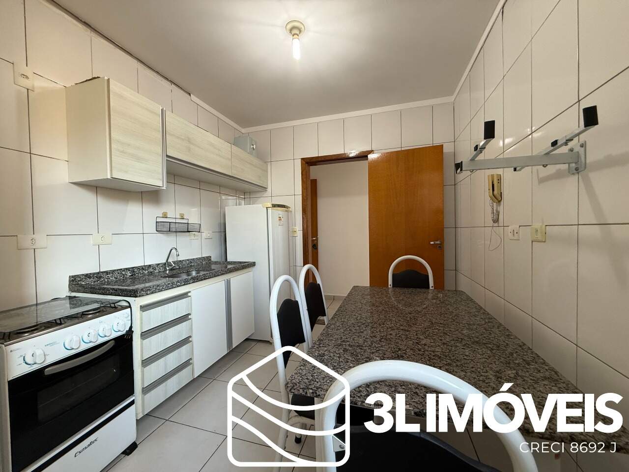 Apartamento para aluguel no Jardim Dourados: 