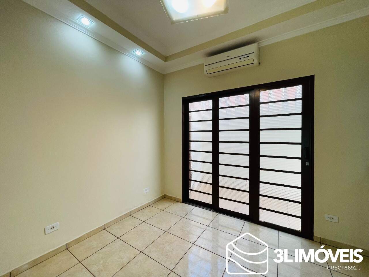Casa à venda no Jardim Alvorada: 