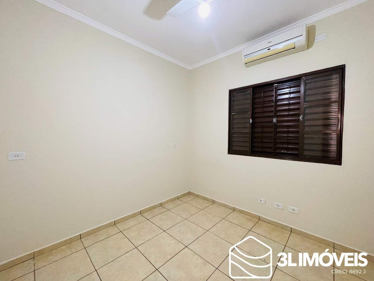 Casa à venda no Jardim Alvorada: 