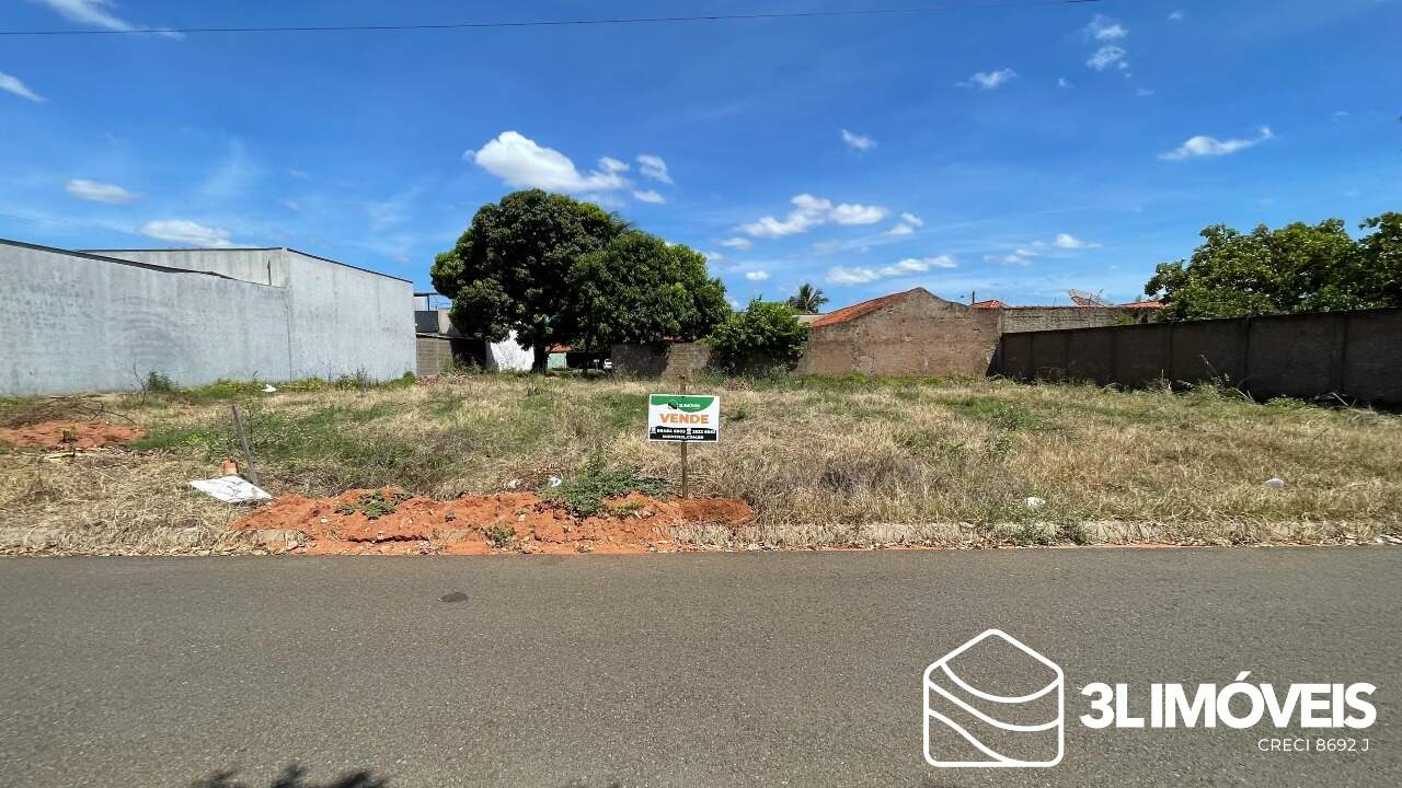 Terreno à venda no Santa Rita: 