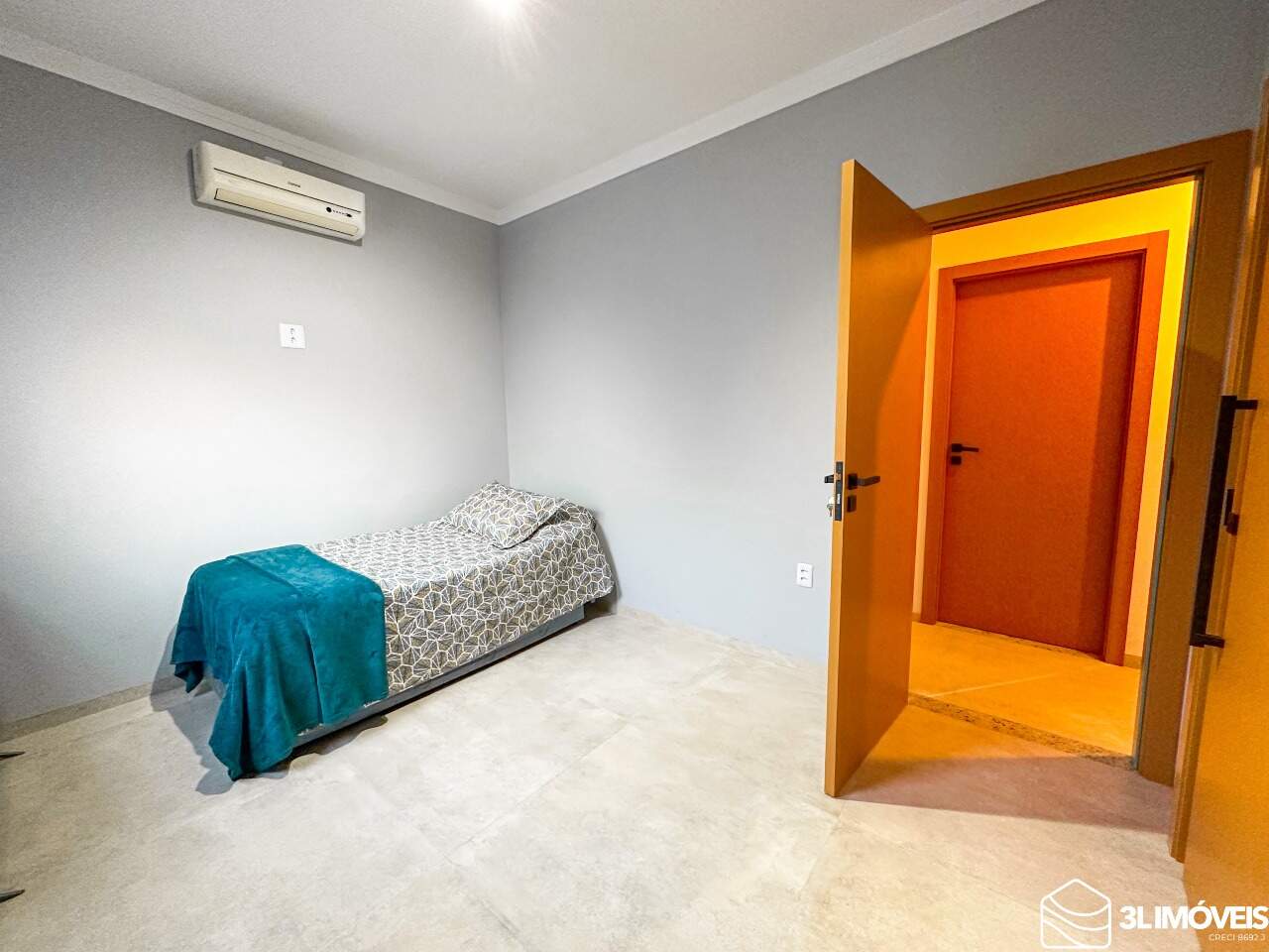 Casa em Condomínio à venda no Condomínio Sun Lake: 