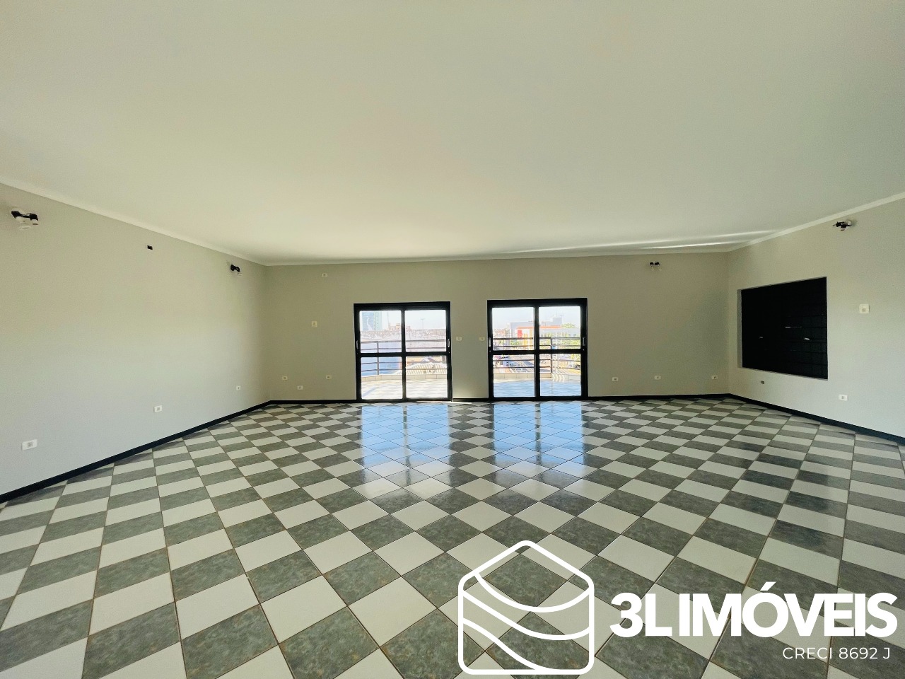 Sala Comercial para aluguel no Centro: 