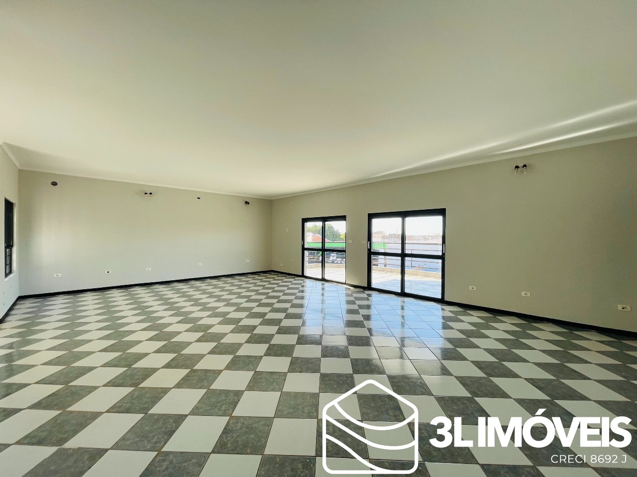 Sala Comercial para aluguel no Centro: 