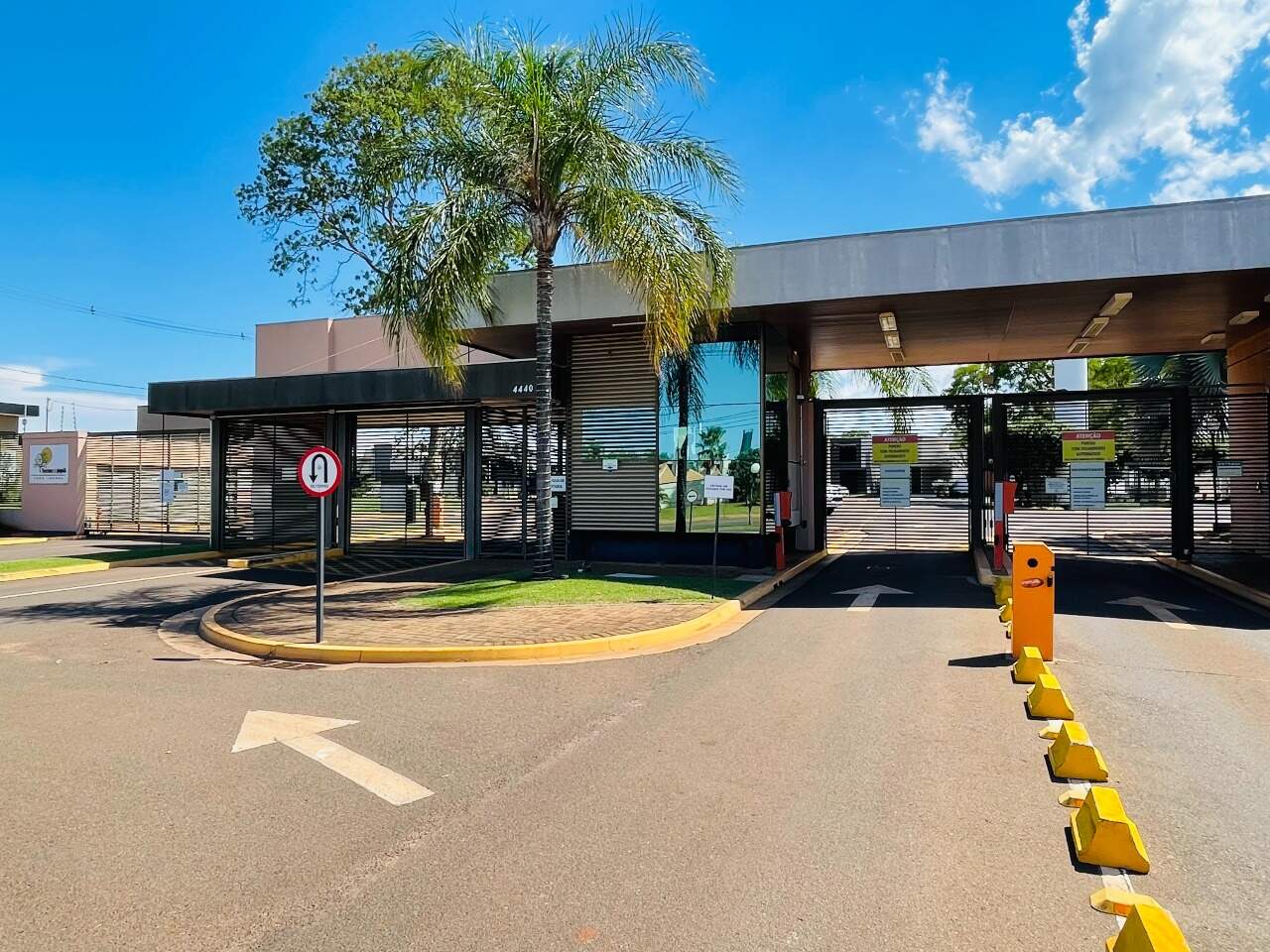 Casa em Condomínio à venda no Condomínio Terras do Jupiá:
