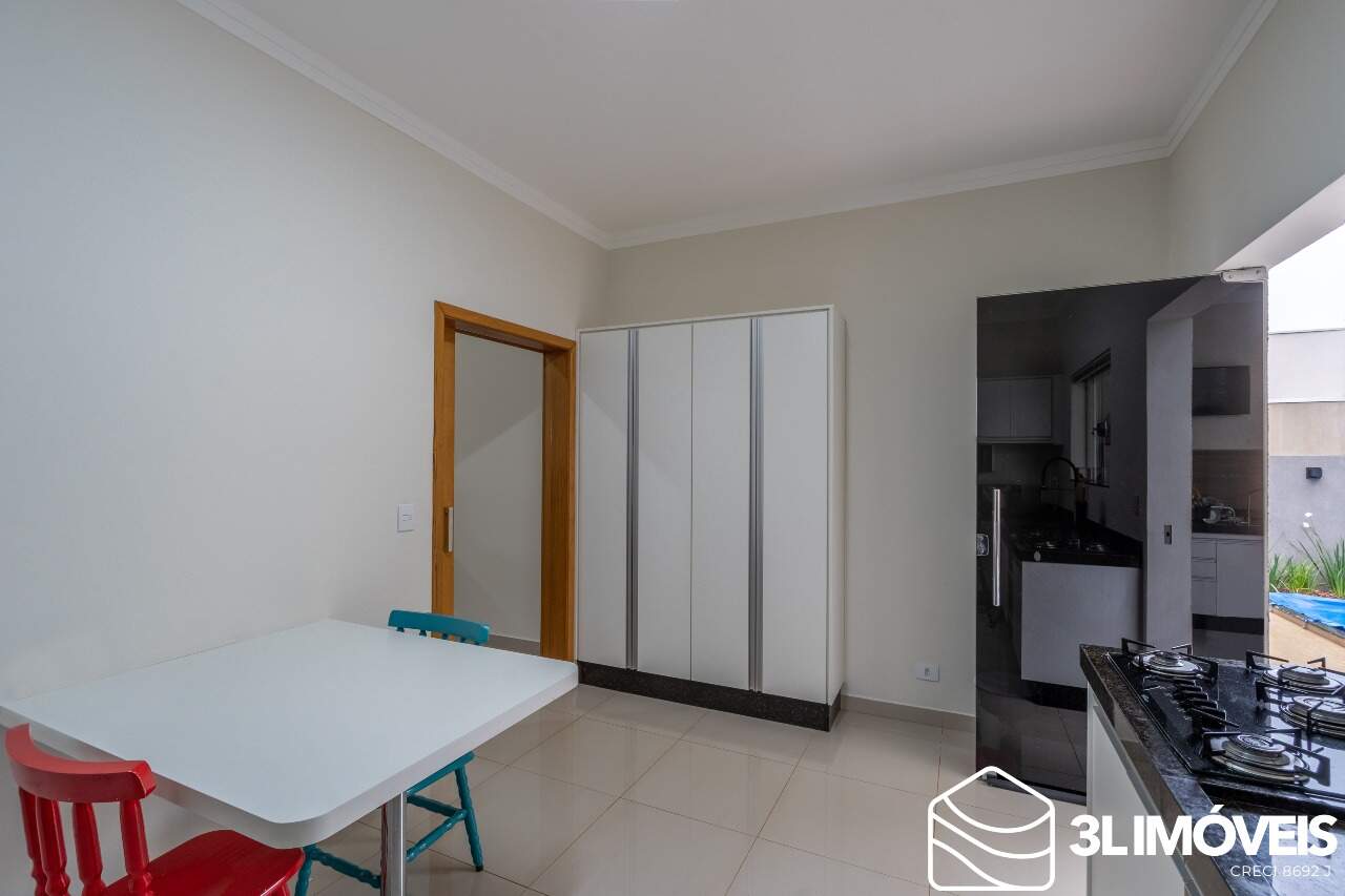 Casa em Condomínio para aluguel no Jardim Alvorada: