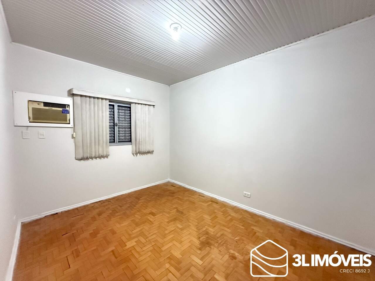 Casa à venda no Jardim Primaveril: 