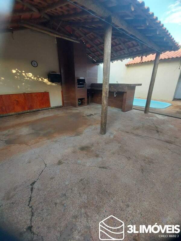 Casa à venda no Jardim Aeroporto: