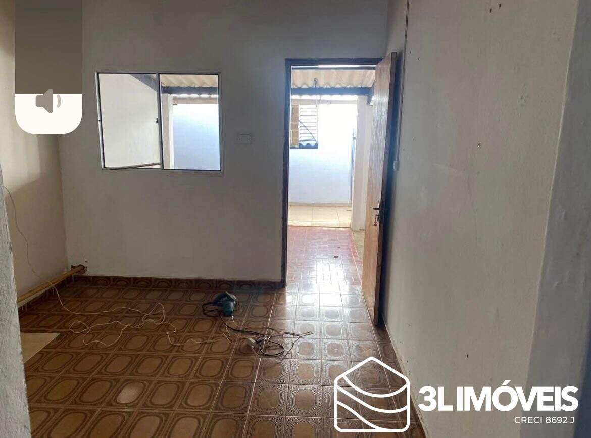 Casa para aluguel no Centro: