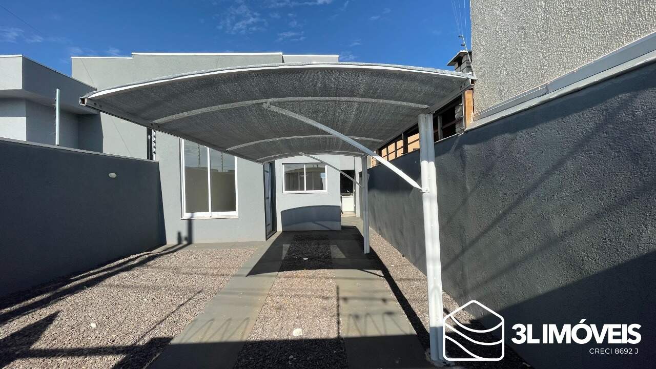 Casa à venda no Jardim dos Ipês III : 