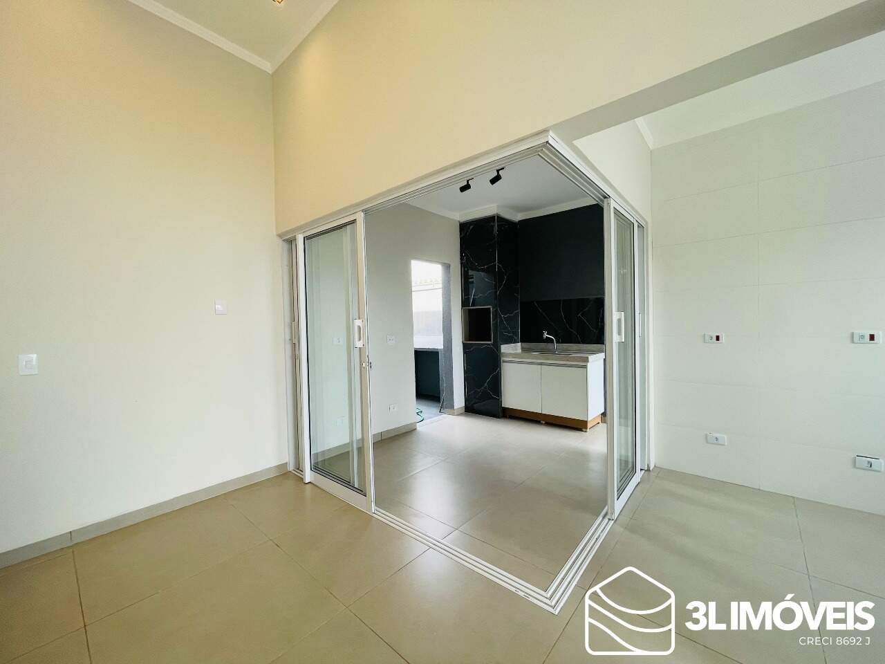 Casa à venda no Jardim dos Ipês III :