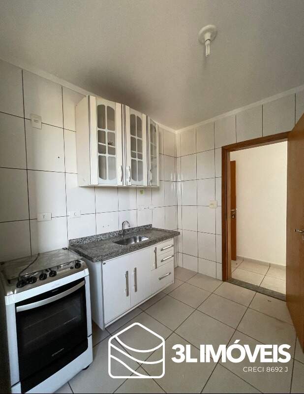 Apartamento à venda no Condomínio Solar dos Lagos: