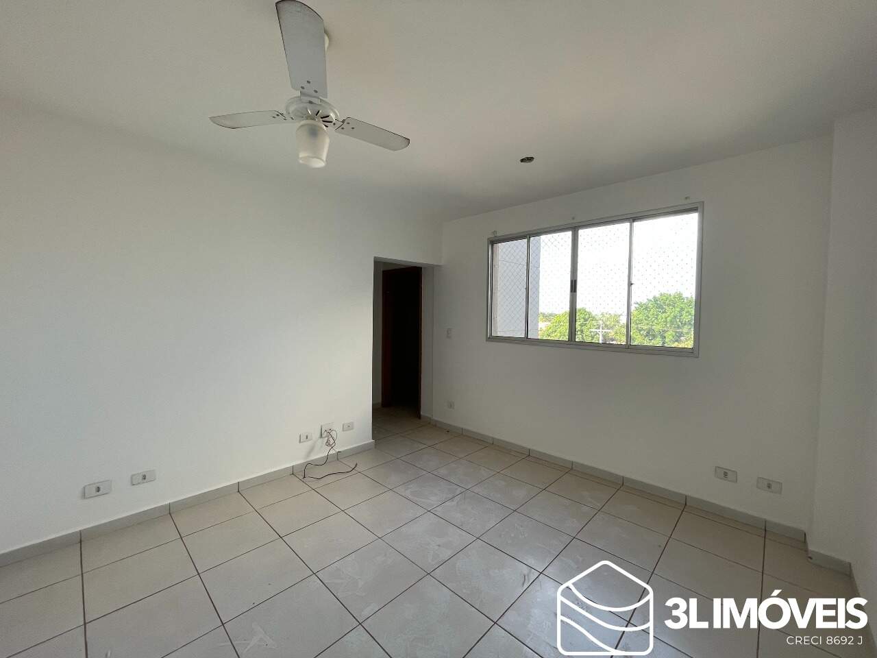 Apartamento à venda no Condomínio Solar dos Lagos: