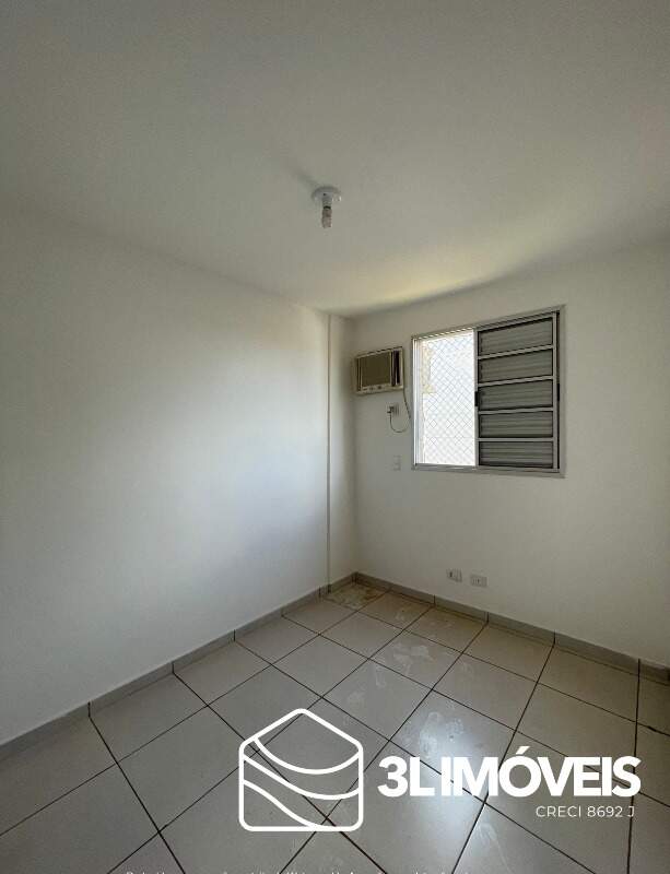 Apartamento à venda no Condomínio Solar dos Lagos: