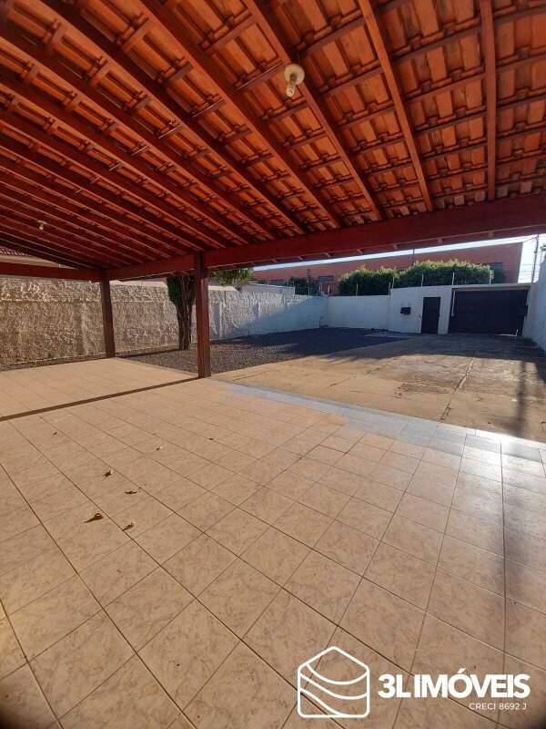 Casa à venda no Santos Dumont: 