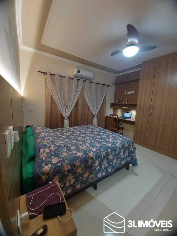 Casa à venda no Santos Dumont: