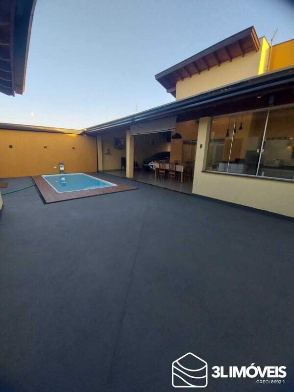 Casa à venda no Santos Dumont: