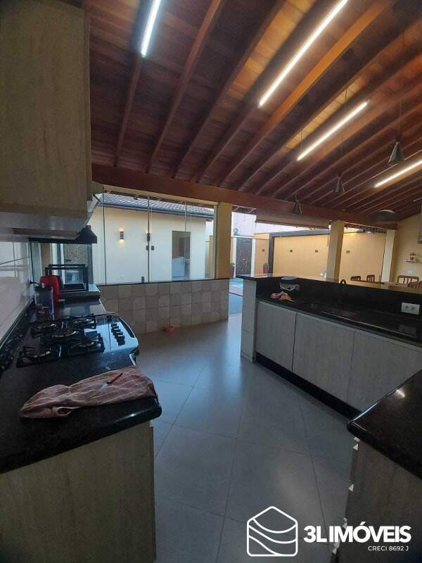 Casa à venda no Santos Dumont: