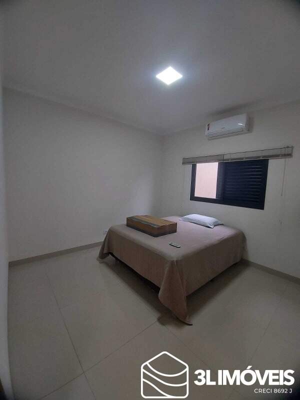 Casa em Condomínio à venda no Recanto das Palmeiras: