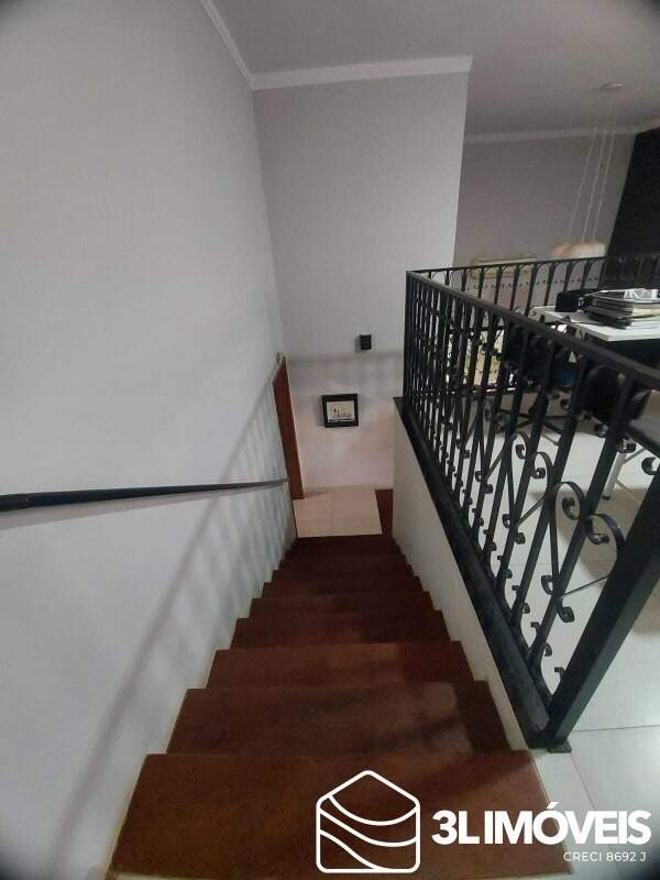 Casa em Condomínio à venda no Recanto das Palmeiras: