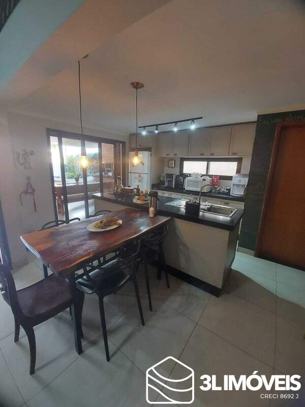 Casa em Condomínio à venda no Recanto das Palmeiras: