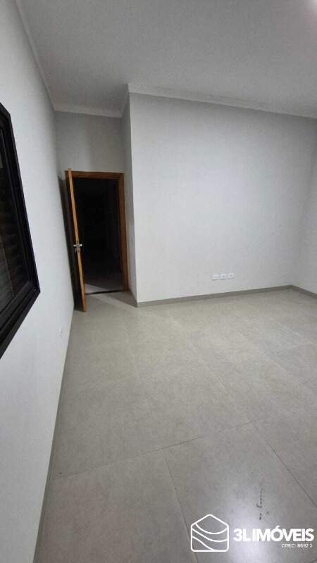 Casa à venda no Santa Terezinha: 