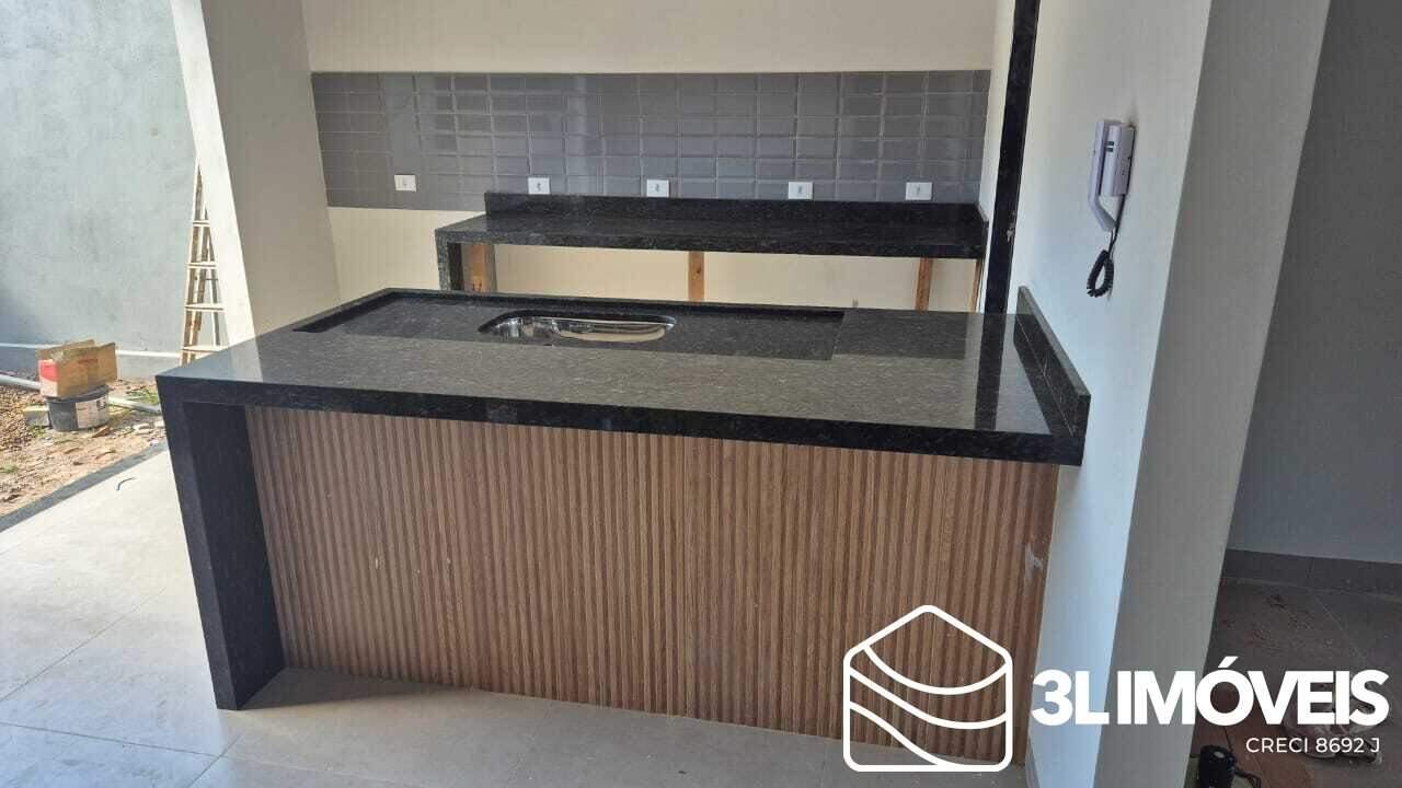 Casa à venda no Santa Terezinha: 