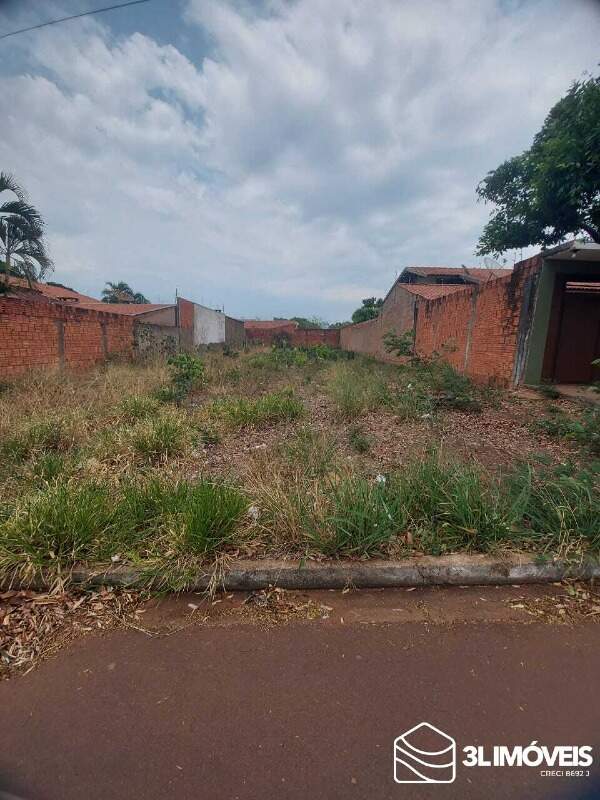 Terreno à venda no Jardim Alvorada: