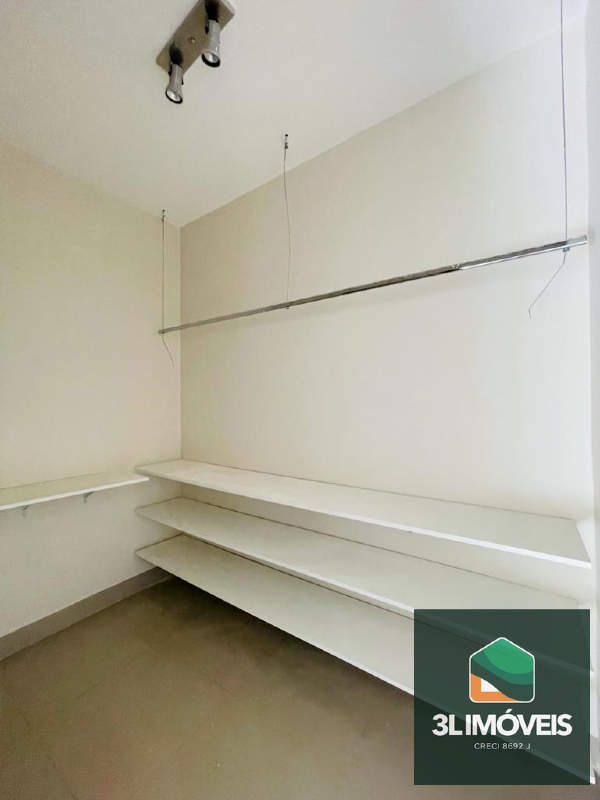 Casa à venda no Parque das Mangueiras: