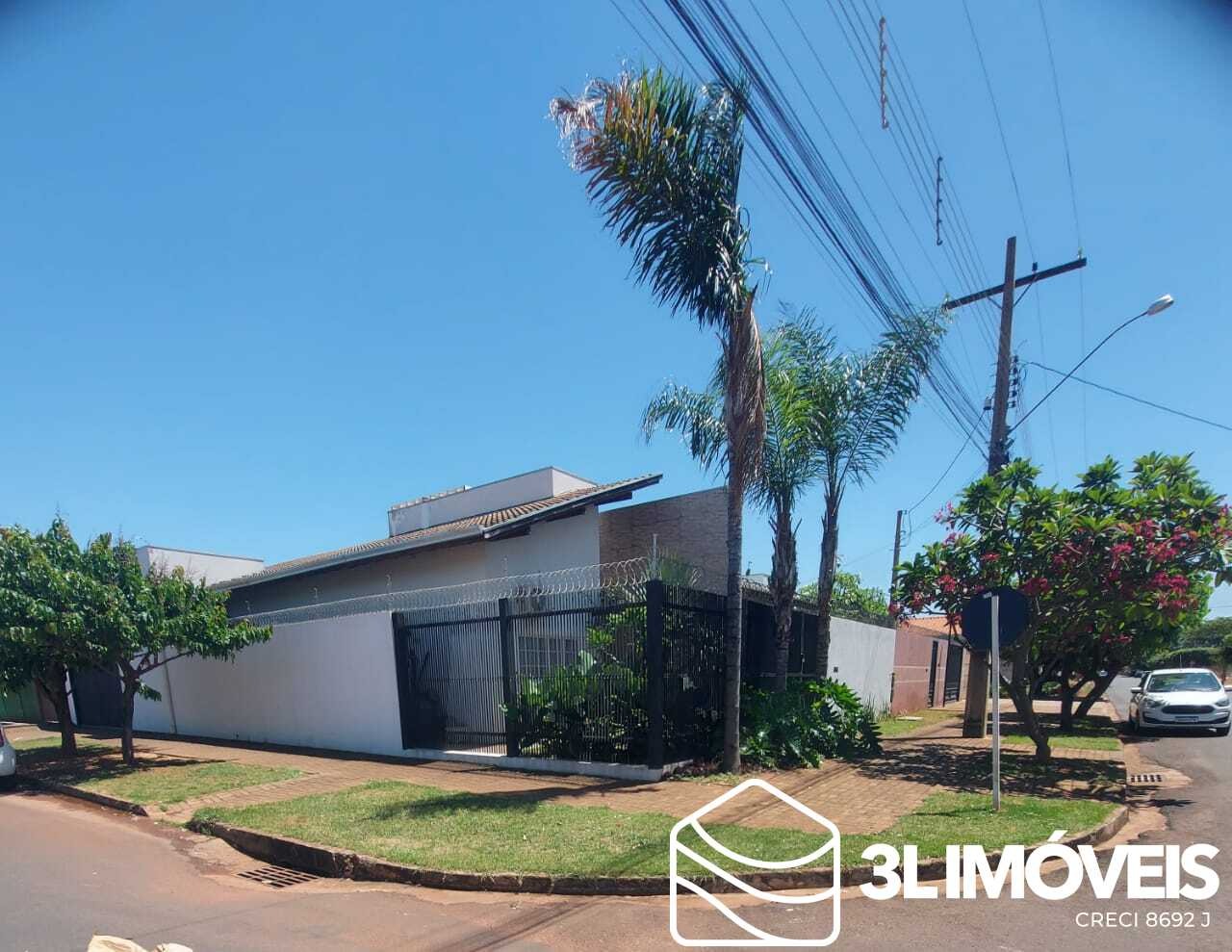 Casa à venda no Santos Dumont: 