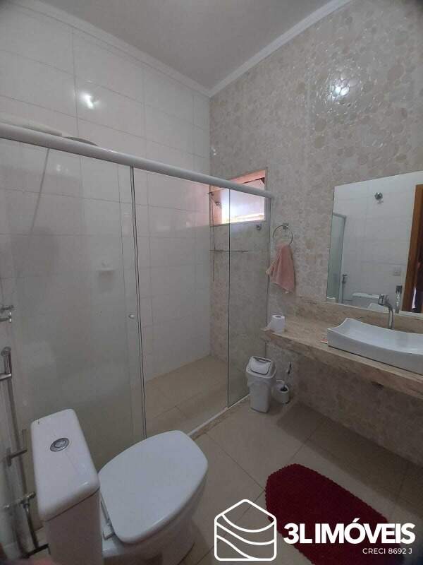 Casa à venda no Centro: