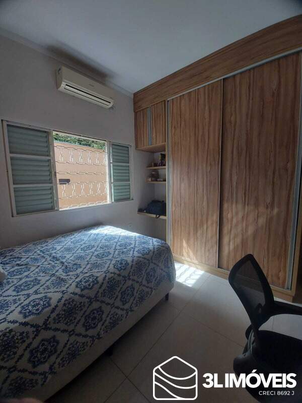 Casa à venda no Centro: